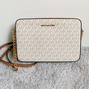 MICHAEL KORS JET SET LG E/W CROSSBODY BAG